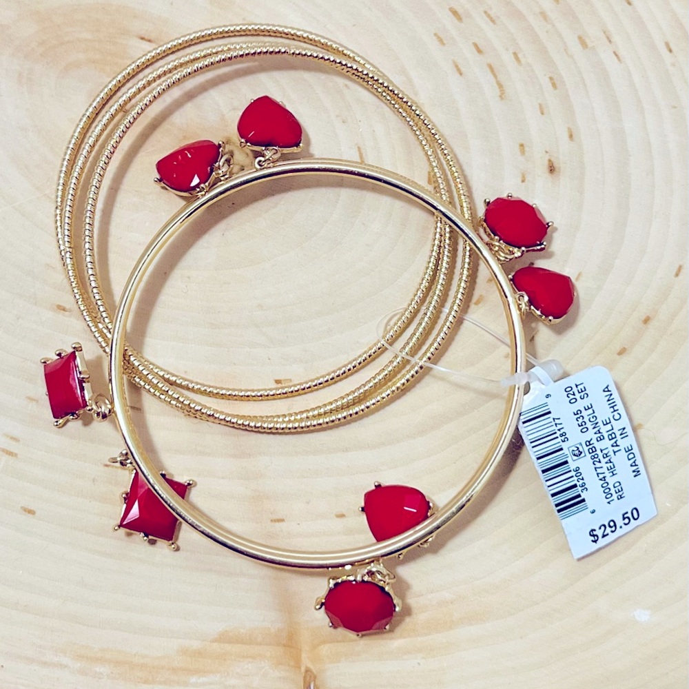 Thalia Sodi Set a five gold tone red charm bracelets NWT